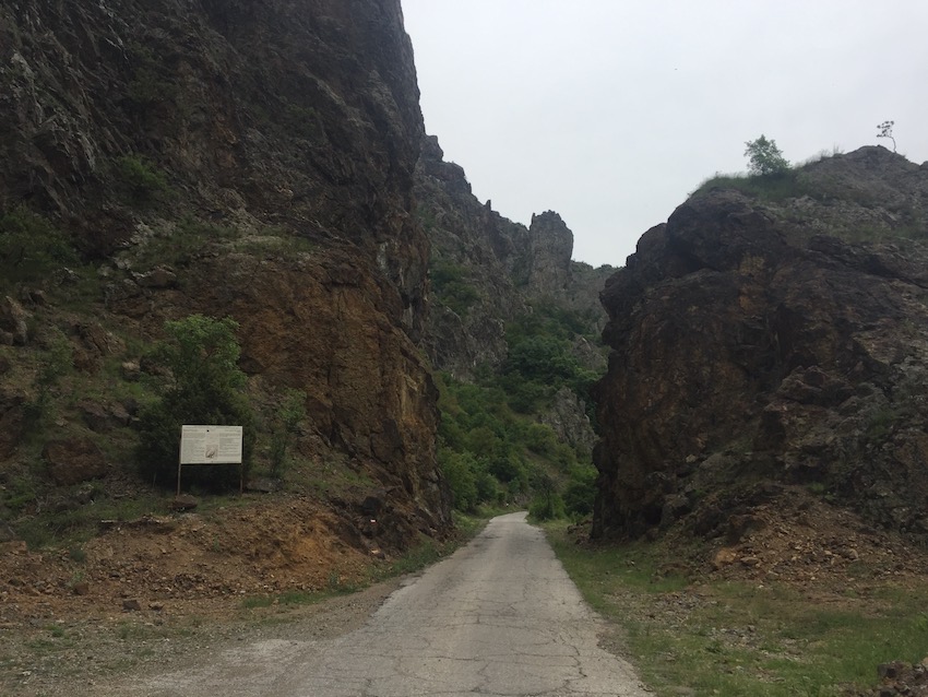 activity tours bulgaria